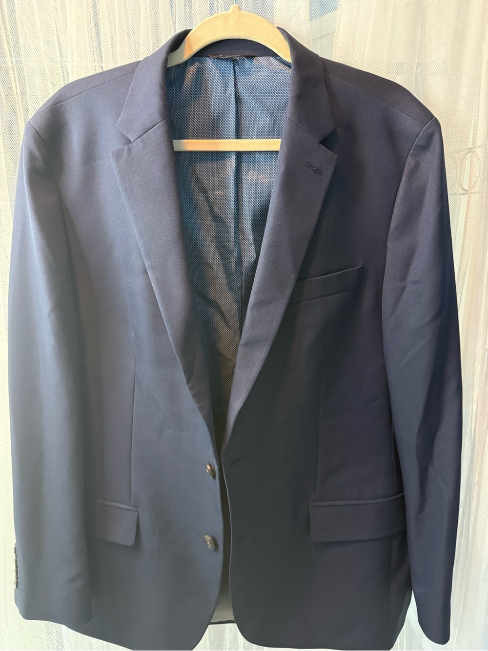 Classic Men's Navy Single-Breasted Blazer